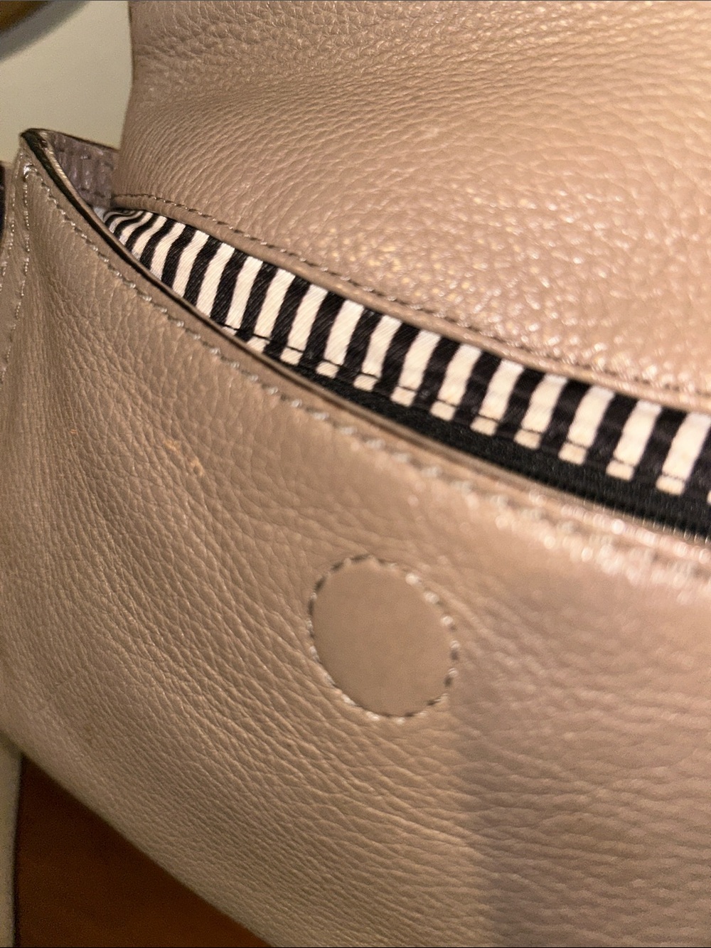 kate spade taupe leather crossbody bag - Picture 7 of 7